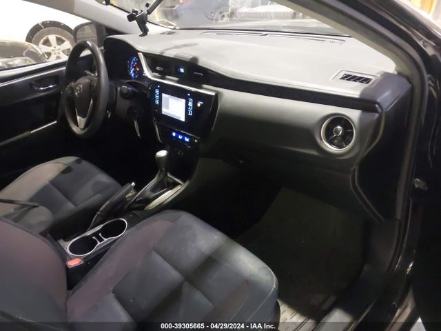 Toyota COROLLA LE 2019 2T1BURHE5KC154570 Image 5