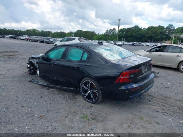 7JRL12FL1PG253175 Volvo S60 B5 Plus Dark Theme