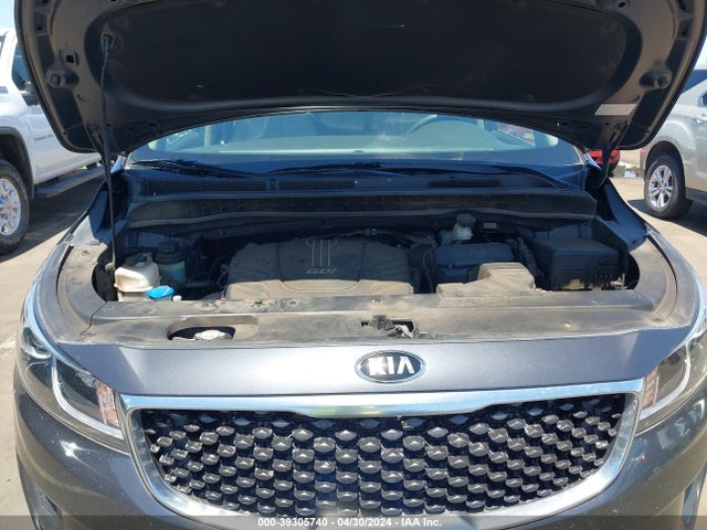 KIA SEDONA LX 2016 KNDMB5C1XG6165588 Image 10