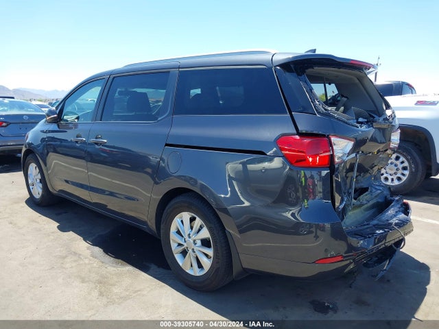 KIA SEDONA LX 2016 KNDMB5C1XG6165588 Image 3