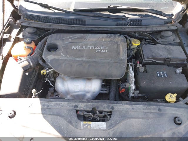 1C3CCCBB7FN749138 Chrysler 200 S