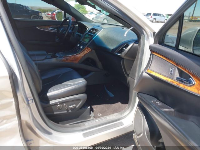 2LMPJ8LR4GBL79338 Lincoln Mkx Reserve