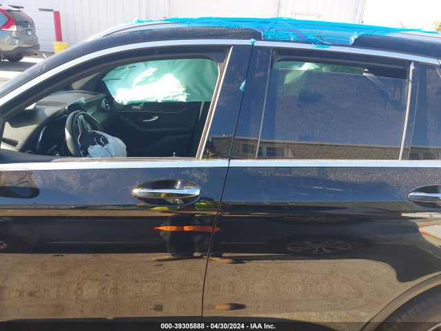 W1N0G8EBXMV288664 Mercedes-Benz Glc 300 4matic Suv