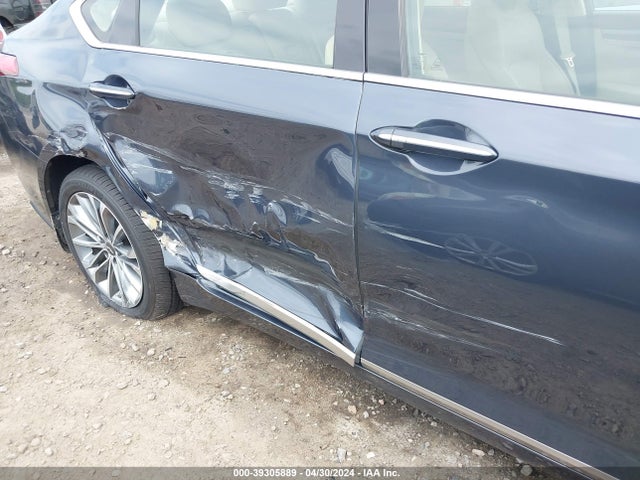 Genesis G80 3.8 2017 KMHGN4JE7HU167568 Image 19