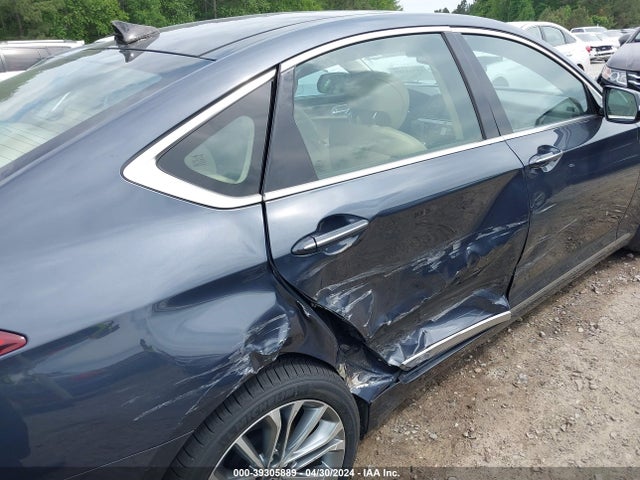 Genesis G80 3.8 2017 KMHGN4JE7HU167568 Image 6