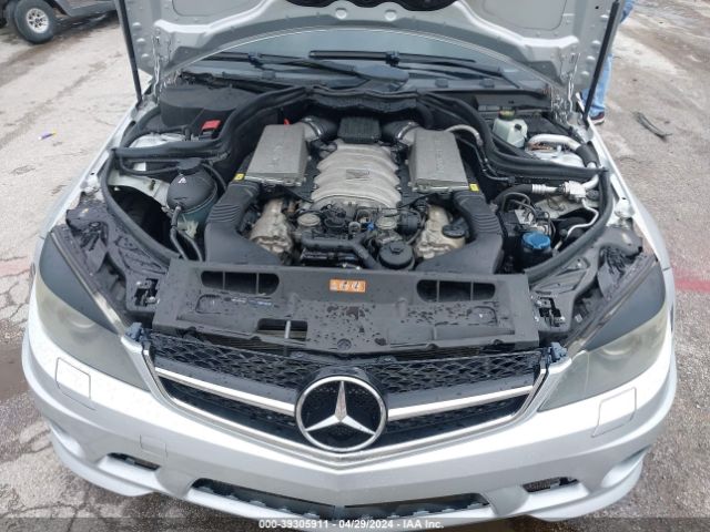 2010 MERCEDES-BENZ C 63 AMG WDDGF7HB6AF468217 Photo 9