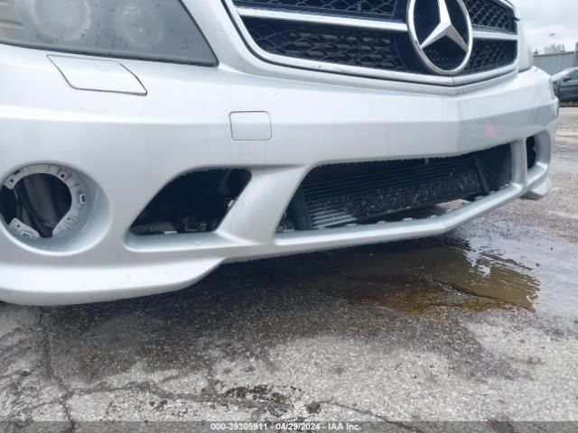 2010 MERCEDES-BENZ C 63 AMG WDDGF7HB6AF468217 Photo 5
