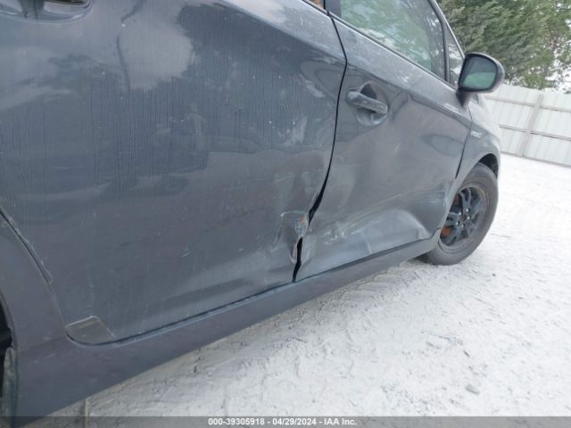 JTDKN3DU9E1795561 Toyota Prius Four