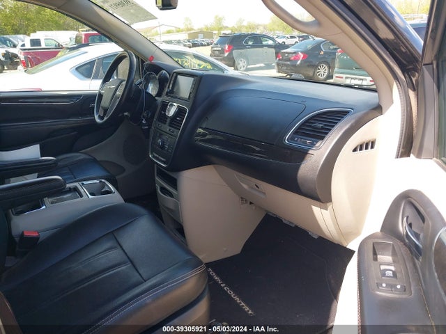 2C4RC1BG6FR637052 Chrysler Town & Country Touring