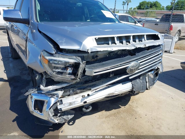 5TFHY5F11JX722109 Toyota Tundra Limited 5.7l V8