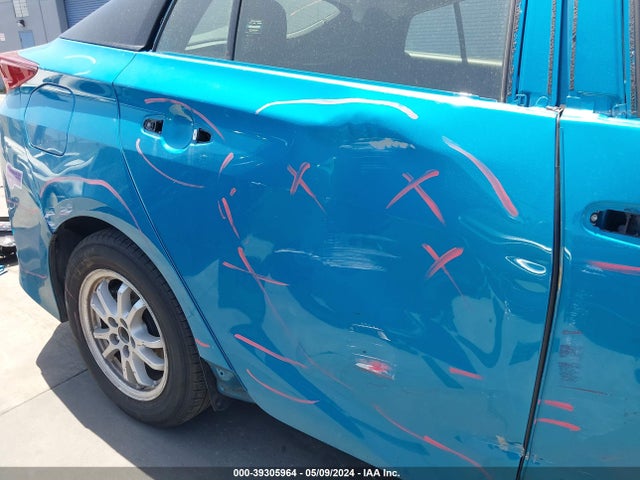 Toyota Prius Prime Plus 2018 JTDKARFP9J3093812 Image 19