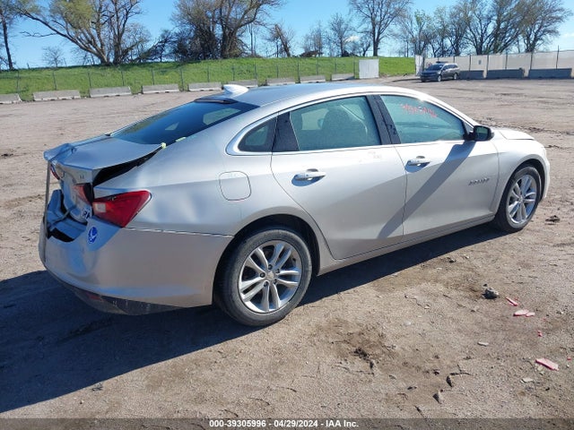 Chevrolet MALIBU LT 2018 1G1ZD5ST5JF245500 Image 4