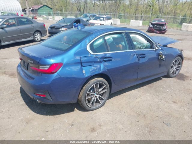3MW5R7J0XN8C38693 BMW 330i Xdrive