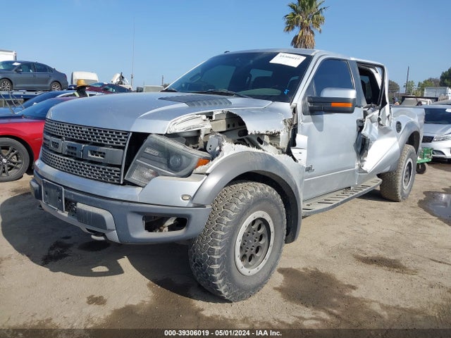 Ford F-150 Svt Raptor 2014 1FTFW1R67EFA30560 Image 2