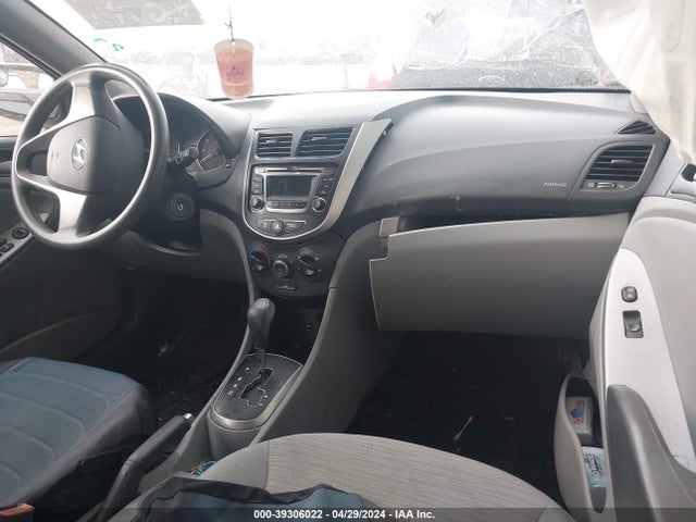 Hyundai ACCENT GLS 2015 KMHCT4AEXFU879641 Image 5
