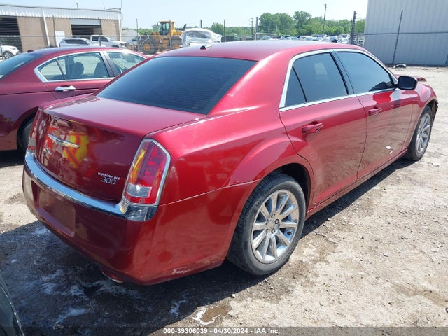 2C3CCAAG4EH105654 Chrysler 300