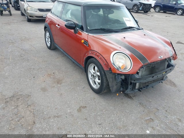 2011 MINI COOPER WMWSU3C58BT092723 Photo 0