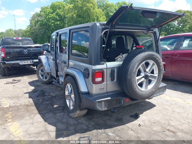 1C4HJXEN0MW645568 Jeep Wrangler Unlimited Sahara 4x4