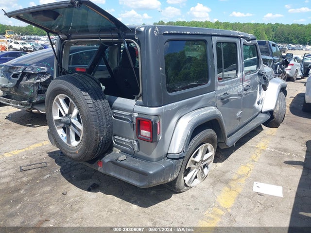 1C4HJXEN0MW645568 Jeep Wrangler Unlimited Sahara 4x4