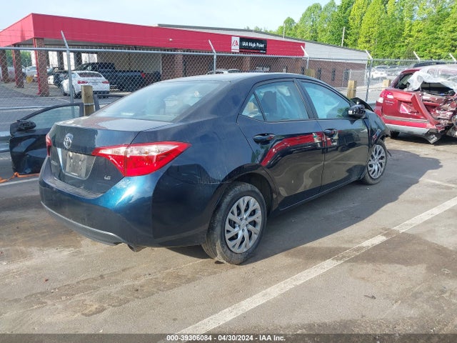 Toyota COROLLA LE 2018 2T1BURHE8JC966959 Image 4
