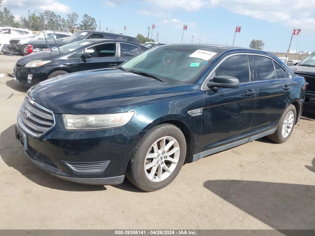Ford TAURUS SE 2014 1FAHP2D87EG138410 Image 2