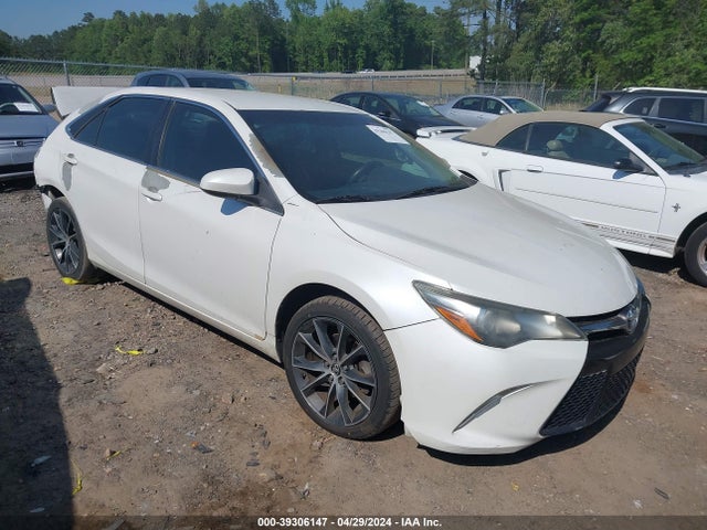 Toyota CAMRY XSE 2015 4T1BF1FK4FU047812 main image