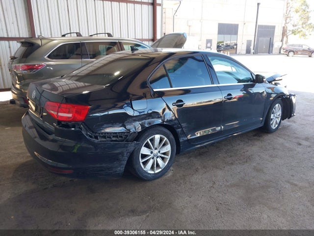 3VWLA7AJ7FM324673 Volkswagen Jetta 2.0l Tdi Se