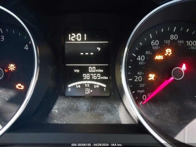 3VWLA7AJ7FM324673 Volkswagen Jetta 2.0l Tdi Se