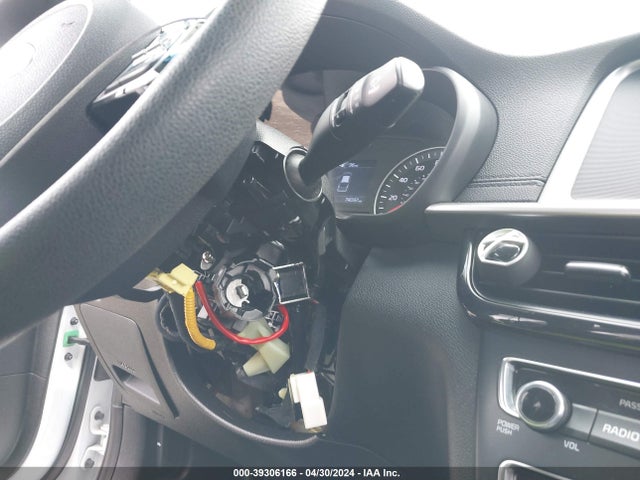 KIA Optima Lx 2019 5XXGT4L30KG309150 Image 6