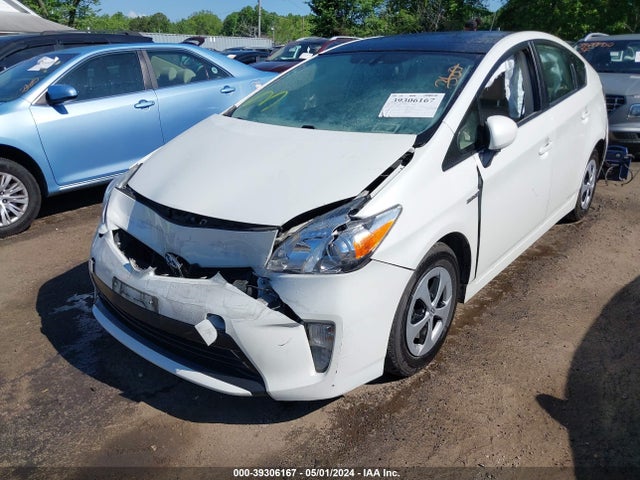 Toyota Prius Four 2014 JTDKN3DU2E1741180 Image 6