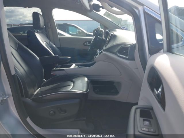 2C4RC1GGXPR553813 Chrysler Pacifica Limited