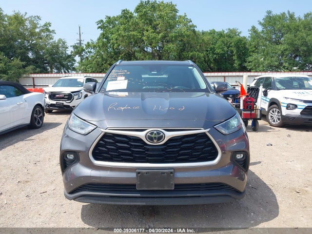 Toyota Highlander Xle 2021 5TDGZRAH0MS040305 Image 12
