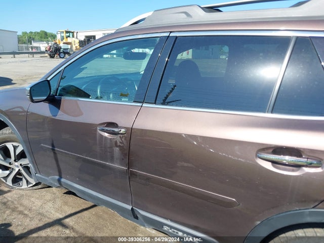 Subaru Outback Touring 2022 4S4BTAPC1N3145846 Image 14
