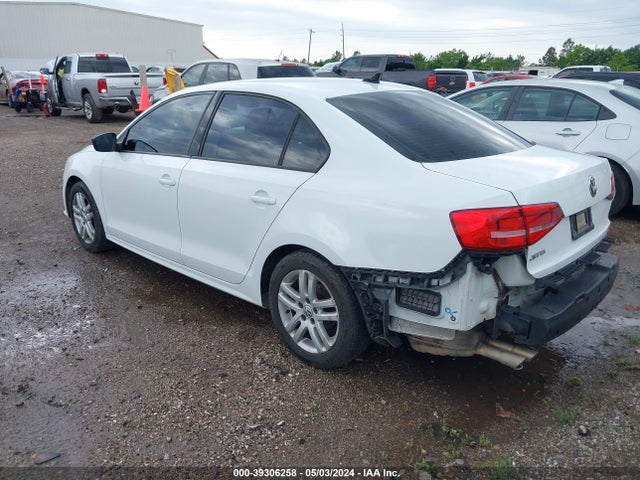 3VW2K7AJ9FM354380 Volkswagen Jetta 2.0l S