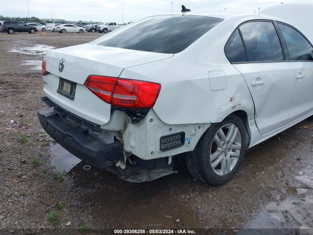 3VW2K7AJ9FM354380 Volkswagen Jetta 2.0l S