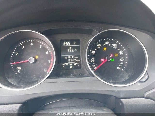 3VW2K7AJ9FM354380 Volkswagen Jetta 2.0l S