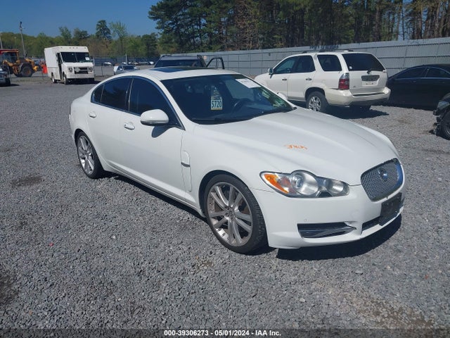 2011 JAGUAR XF SAJWA0GB8BLR84404 Photo 0