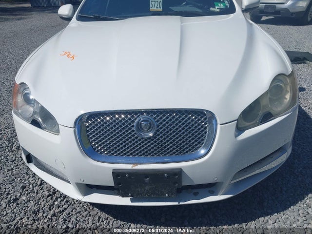 2011 JAGUAR XF SAJWA0GB8BLR84404 Photo 5