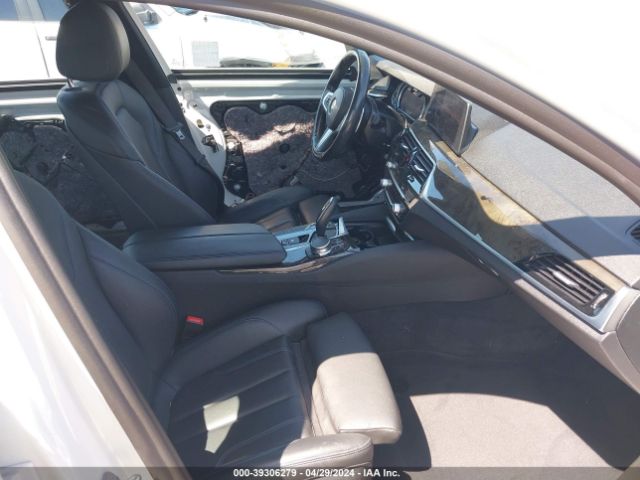 WBAJE5C50JWA97418 BMW 540I
