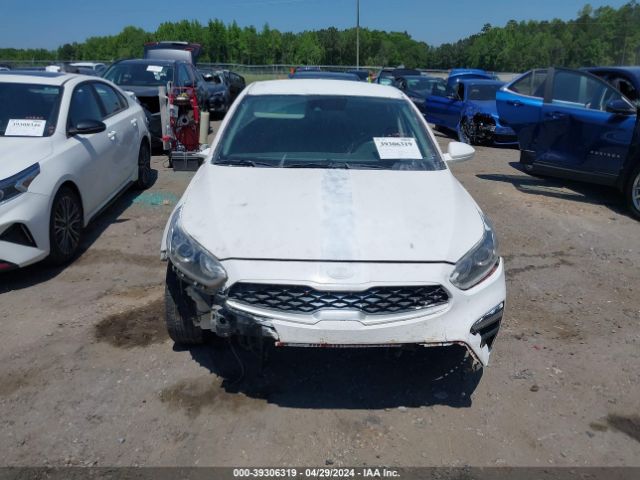 3KPF24AD9ME292256 KIA Forte Lxs