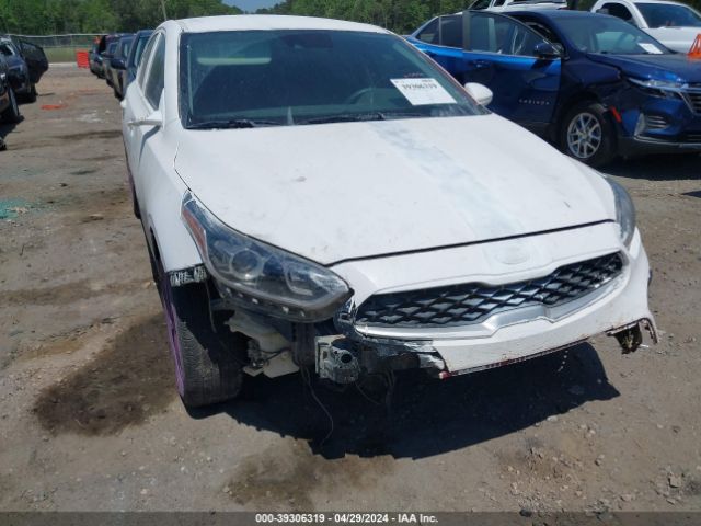 3KPF24AD9ME292256 KIA Forte Lxs