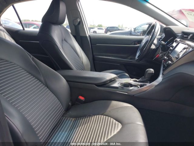 4T1G11AK9LU326826 Toyota CAMRY SE
