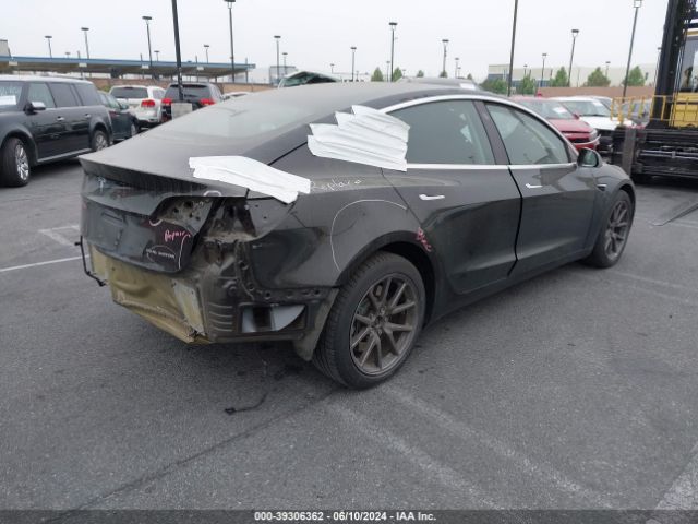 5YJ3E1EB0JF103467 Tesla Model 3 Long Range/performance