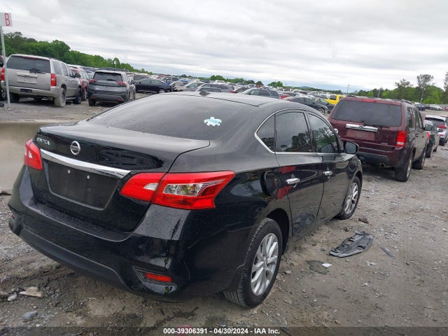 Nissan SENTRA SV 2018 3N1AB7AP3JL630492 Image 4