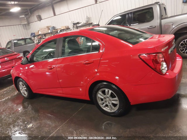 Chevrolet Sonic Lt Auto 2015 1G1JC5SB7F4167568 Image 14