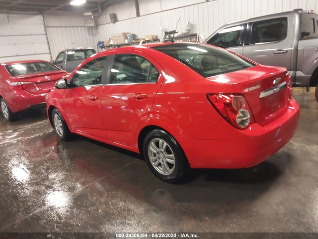 Chevrolet Sonic Lt Auto 2015 1G1JC5SB7F4167568 Image 3