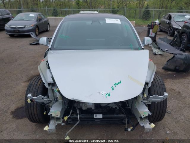 5YJ3E1EA5JF037473 Tesla Model 3 Long Range/mid Range