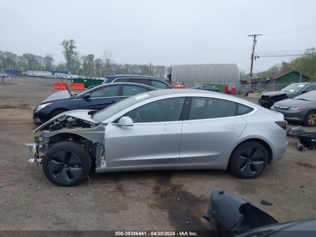 5YJ3E1EA5JF037473 Tesla Model 3 Long Range/mid Range