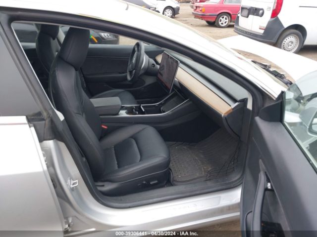 5YJ3E1EA5JF037473 Tesla Model 3 Long Range/mid Range
