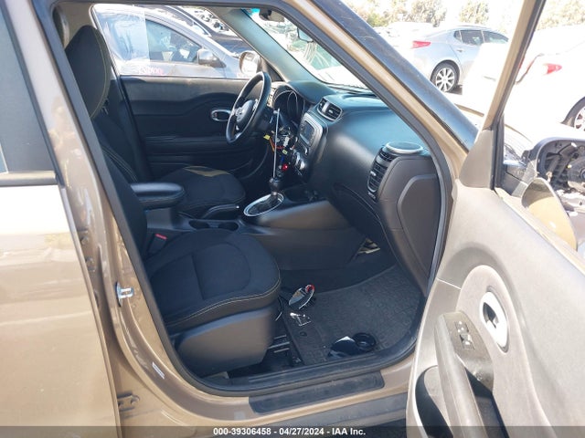 KIA SOUL + 2015 KNDJP3A56F7155082 Image 5